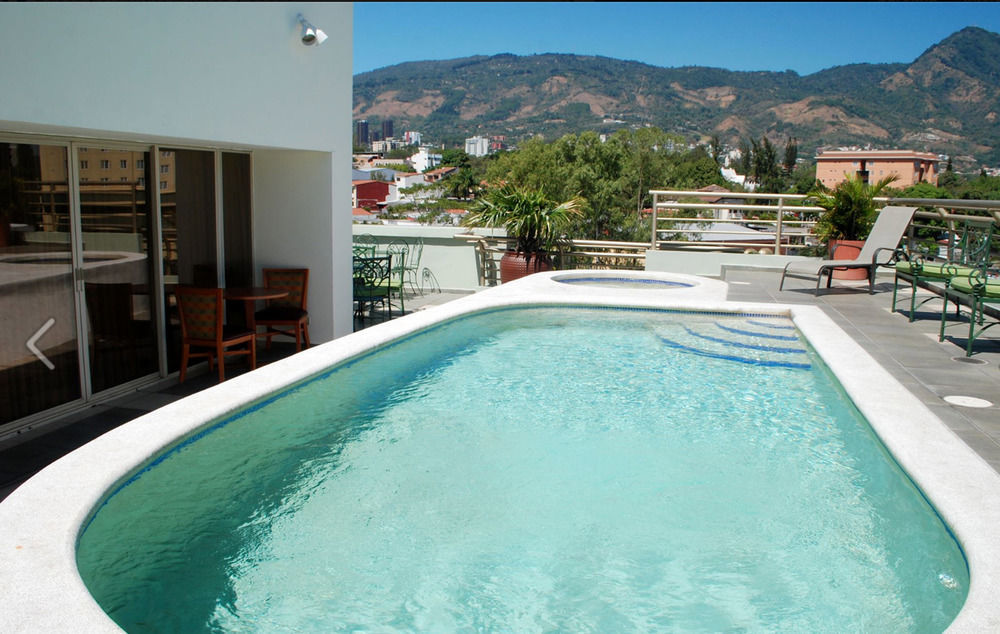Suites Las Palmas, Hotel & Apartments. San Salvador Zewnętrze zdjęcie